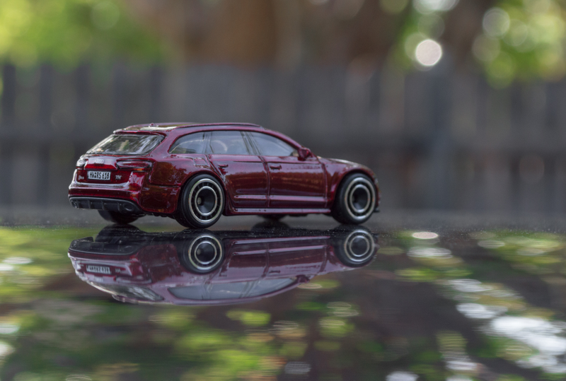 Illustration for article titled $TH RS6 vs. Matchbox RS6